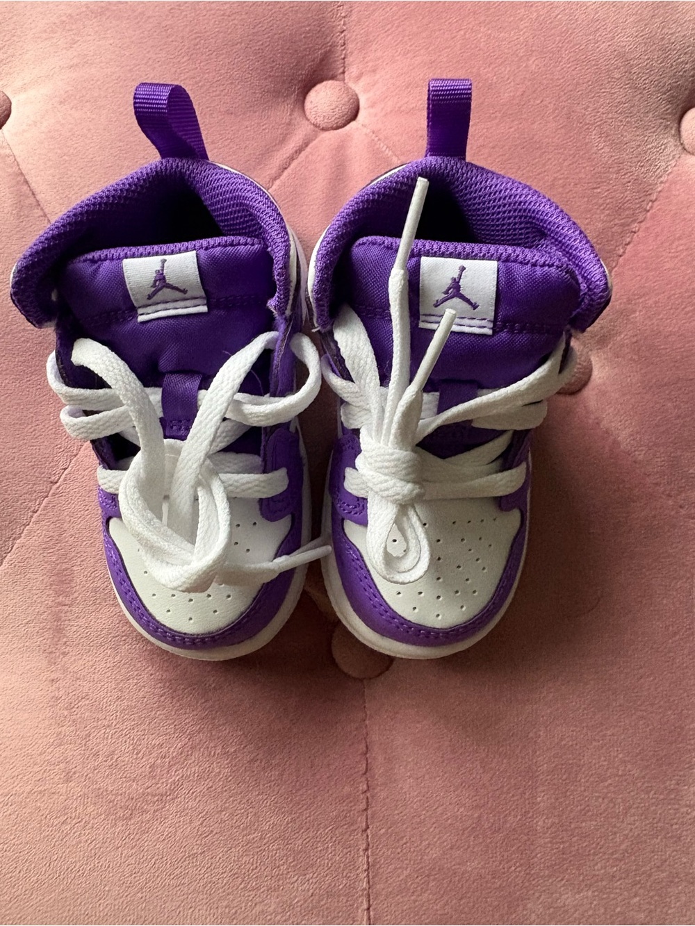 Jordan 1 Mid sneakers Purple Venom size 5c - Picture 2 of 3